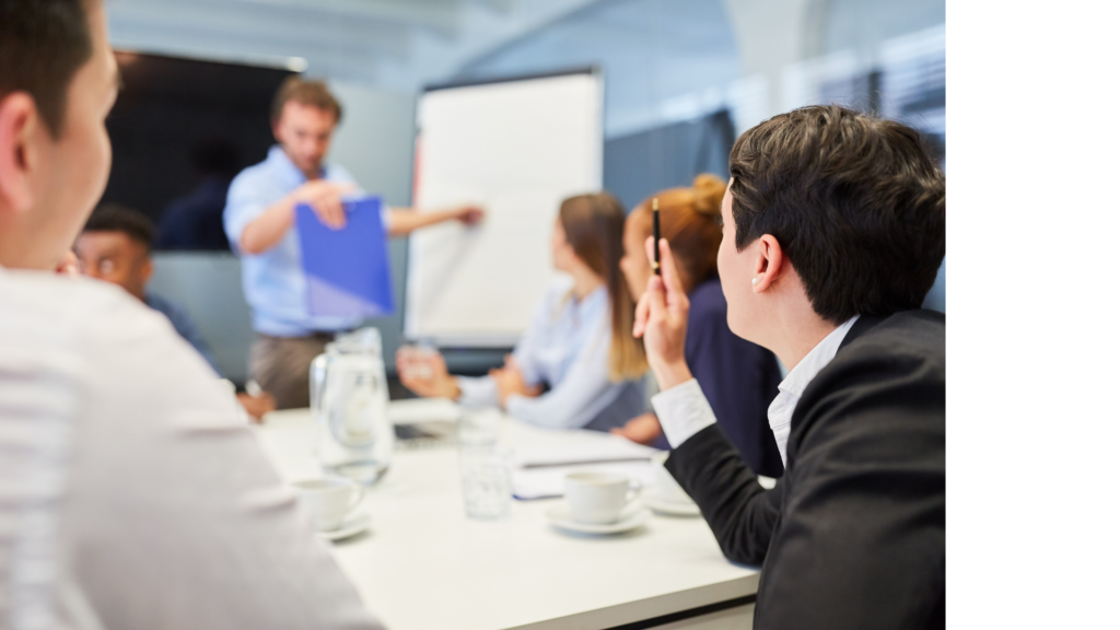 Dubnové kurzy pro zaměstnance