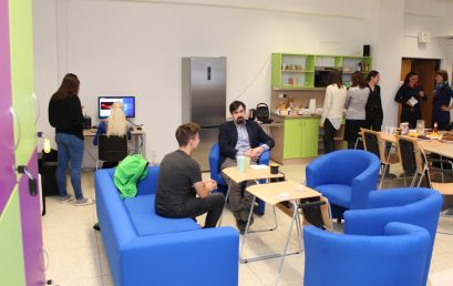 B-room nabízí prostor pro schůzky, práci i relaxaci
